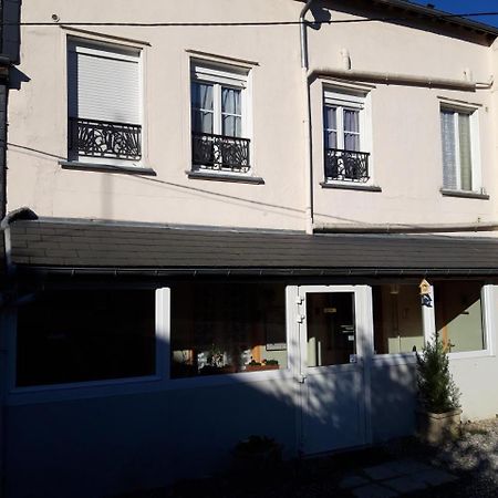 Le Gibergeon Hotel Signy-lʼAbbaye Exterior foto